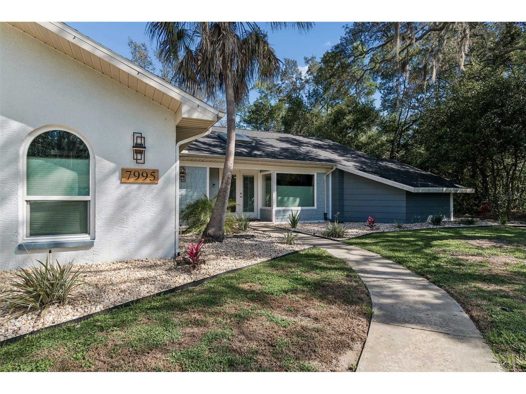 7995 Chaucer Drive Weeki Wachee FL 34607 TB8487343 image2
