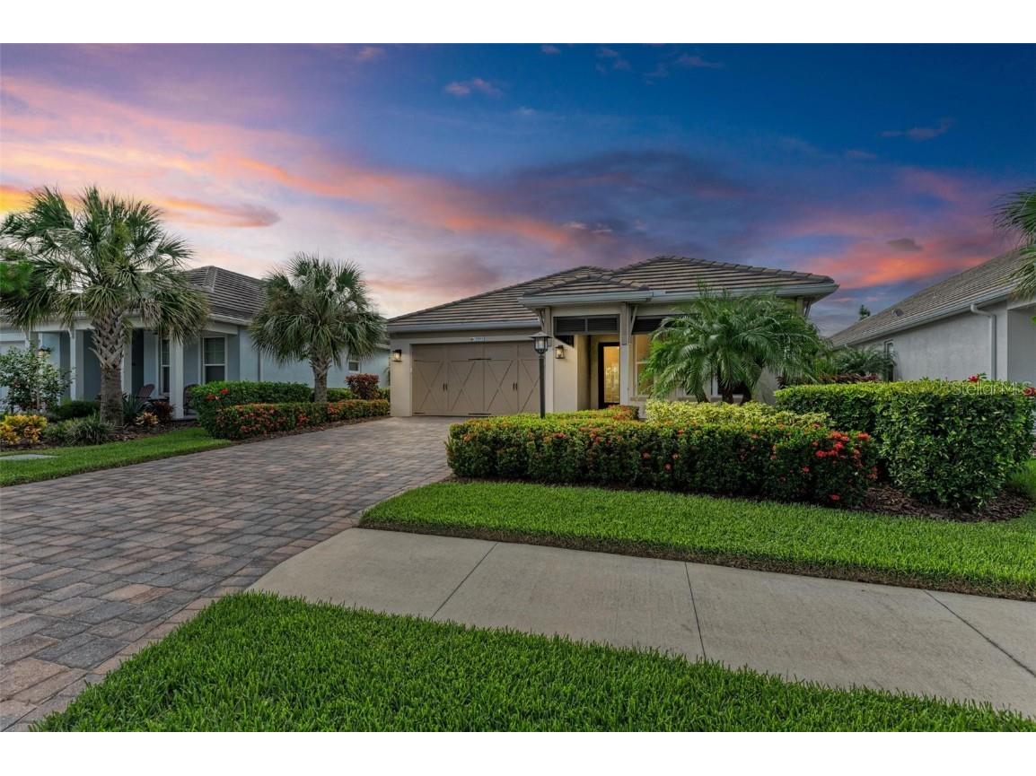 7995 Sandstar Way Sarasota FL 34240 A4620933 image1