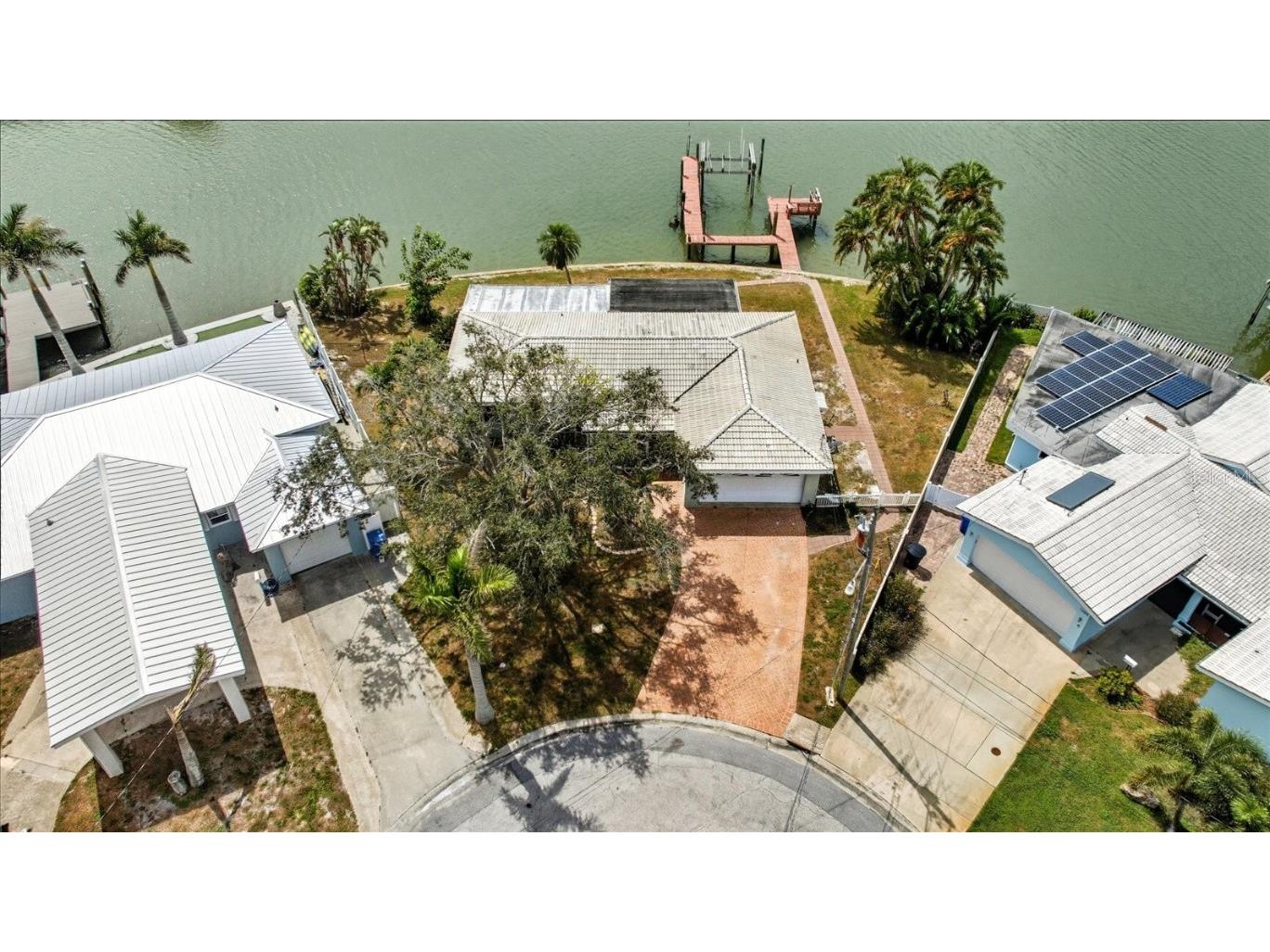 7998 1st Avenue S Saint Petersburg FL 33707 TB8417330 image14