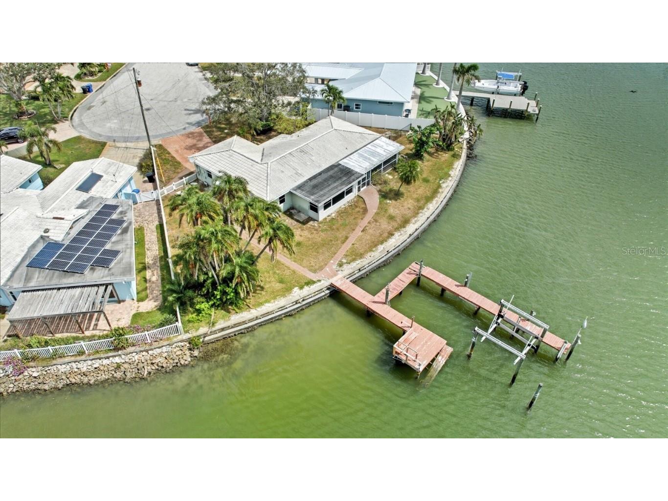 7998 1st Avenue S Saint Petersburg FL 33707 TB8417330 image17