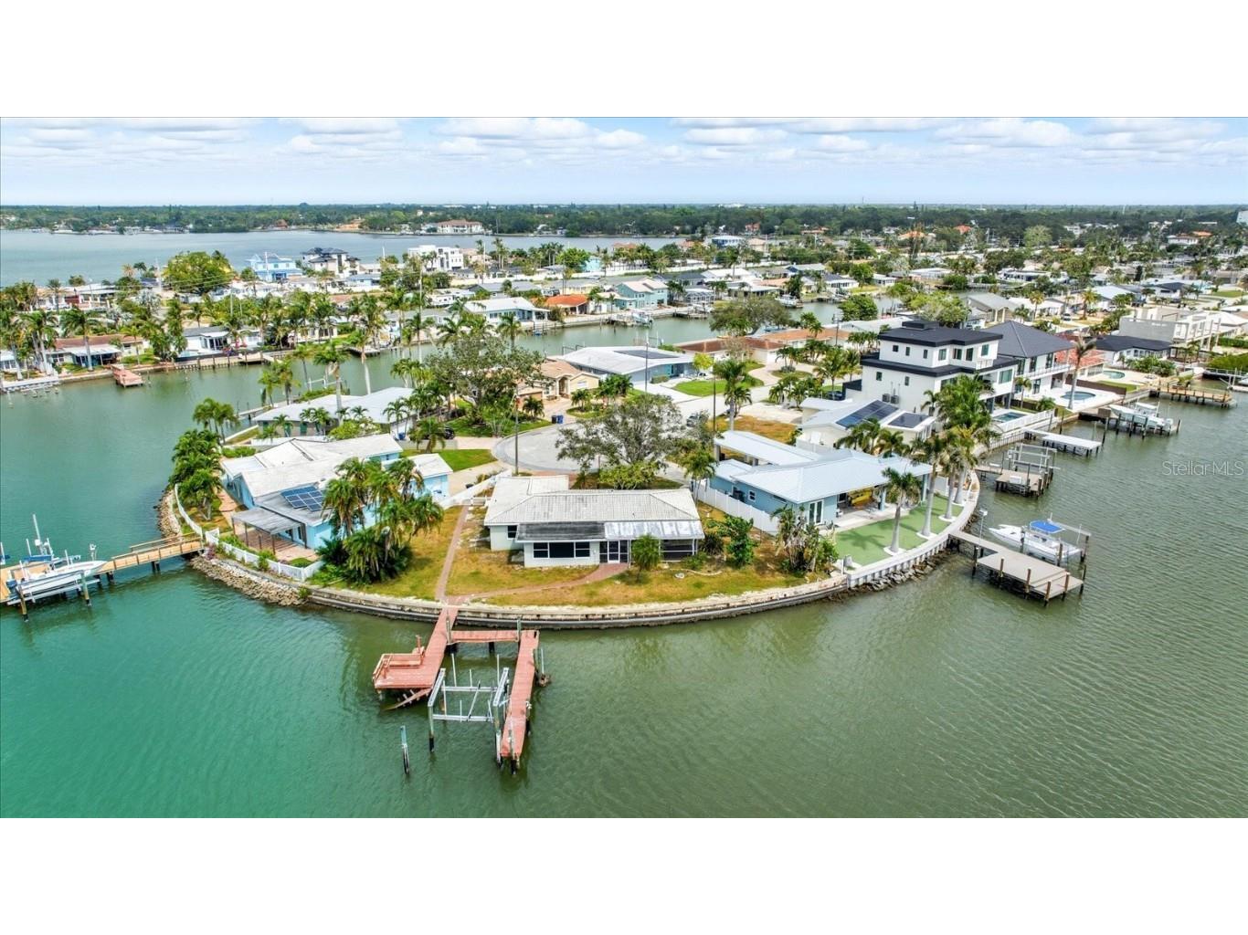 7998 1st Avenue S Saint Petersburg FL 33707 TB8417330 image21