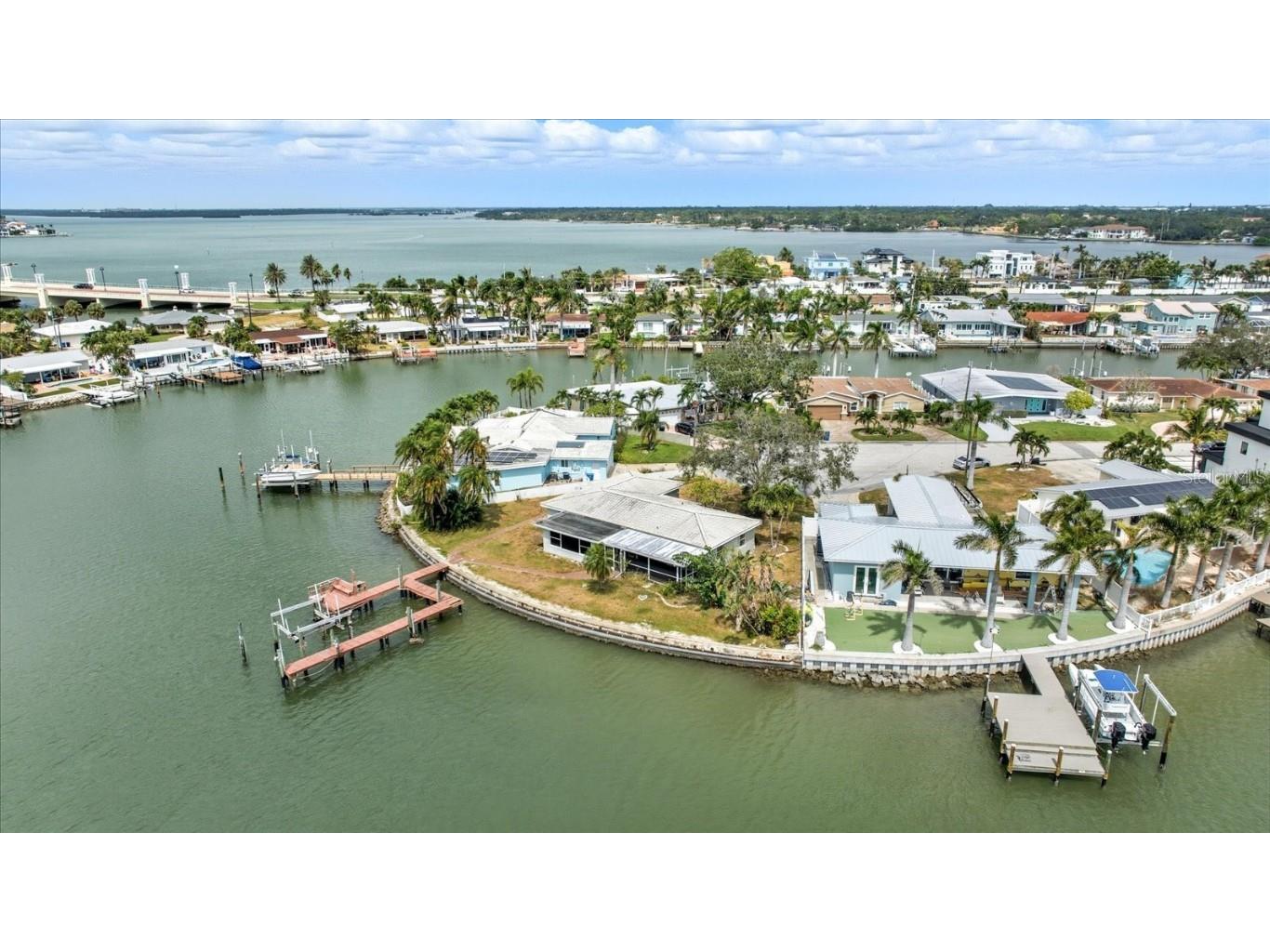 7998 1st Avenue S Saint Petersburg FL 33707 TB8417330 image22