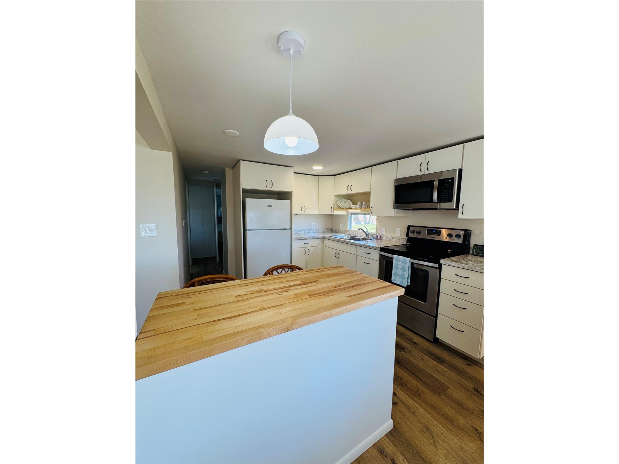 8 6th Street Bradenton FL 34210 - SARASOTA BAY/INTRACOASTAL A4689687 image12