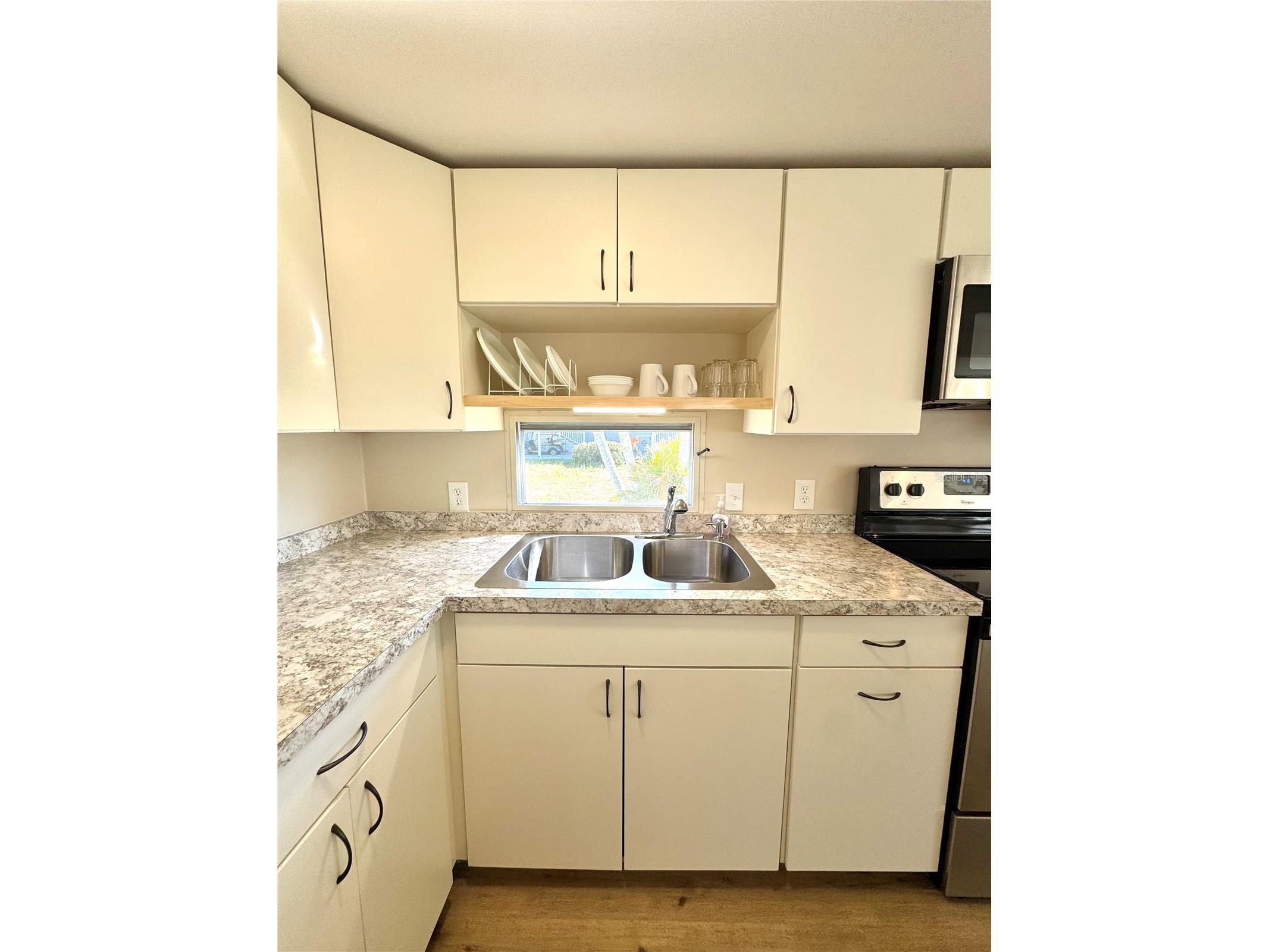 8 6th Street Bradenton FL 34210 - SARASOTA BAY/INTRACOASTAL A4689687 image18