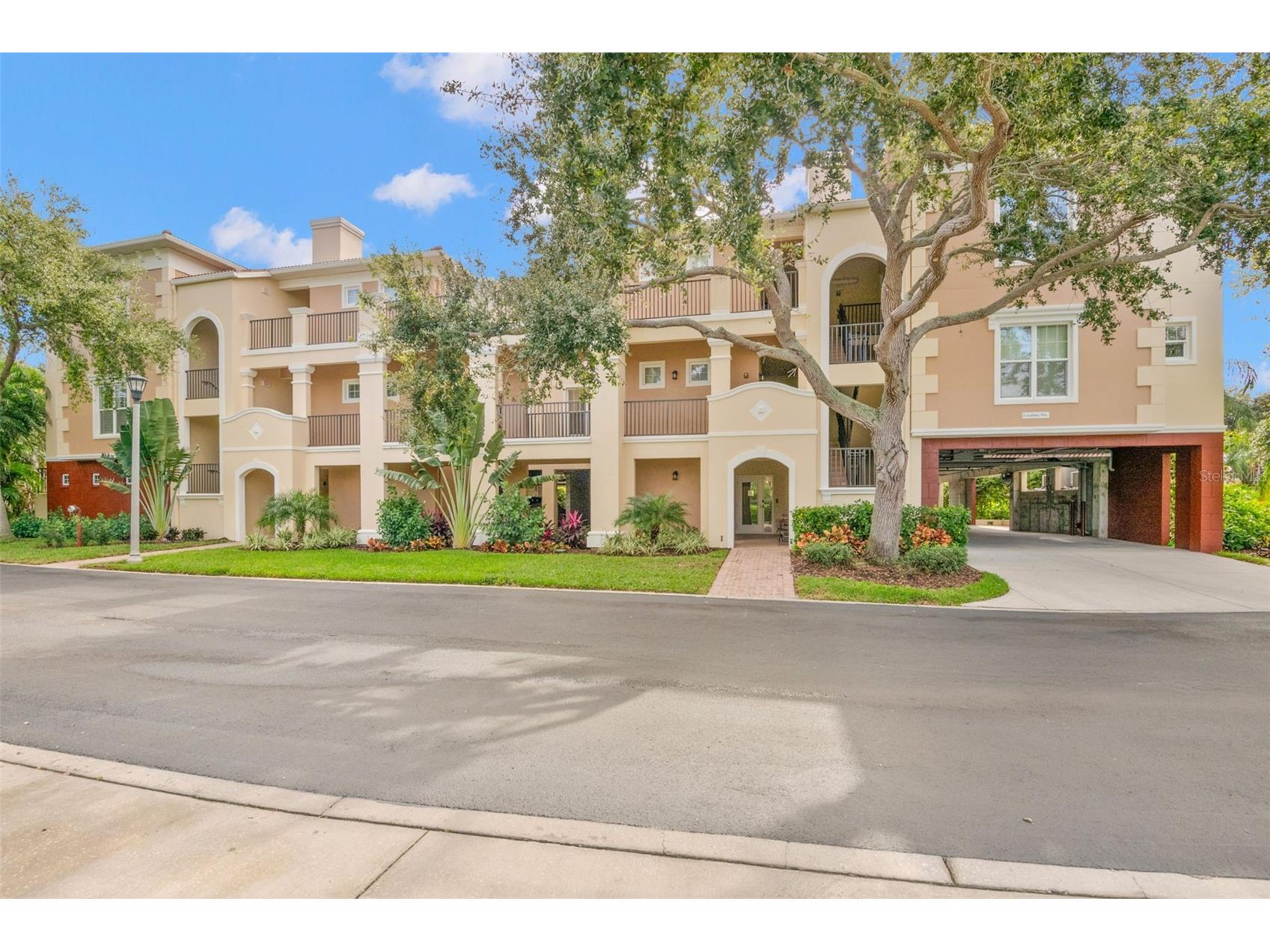 8 Academy Way S #123 Saint Petersburg FL 33711 TB8456422 image47