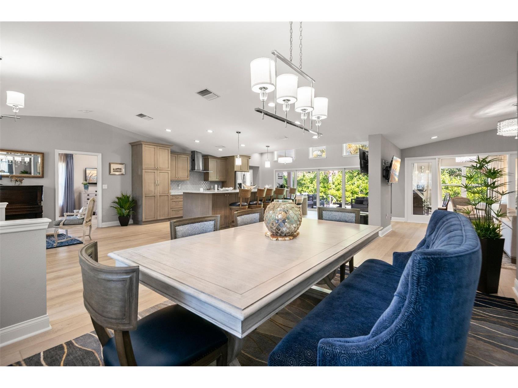 8 Ambleside Drive Belleair FL 33756 TB8483530 image10