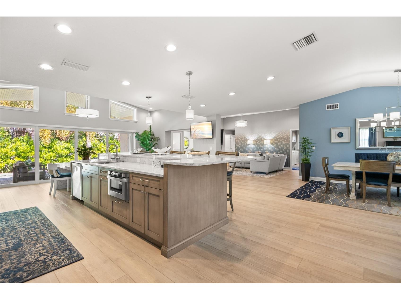 8 Ambleside Drive Belleair FL 33756 TB8483530 image18