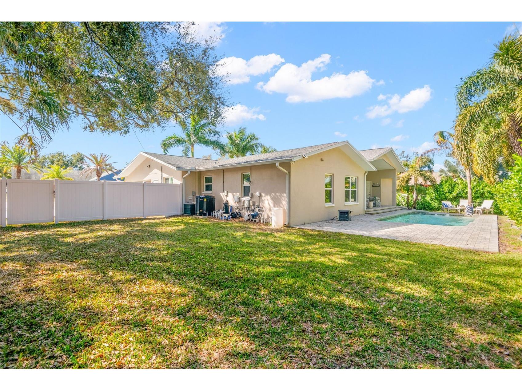 8 Ambleside Drive Belleair FL 33756 TB8483530 image33