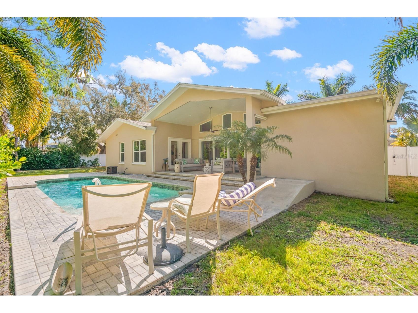 8 Ambleside Drive Belleair FL 33756 TB8483530 image35