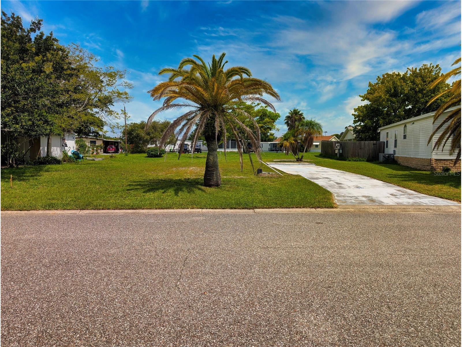 8 Applewood Circle Daytona Beach FL 32119 V4943676 image1