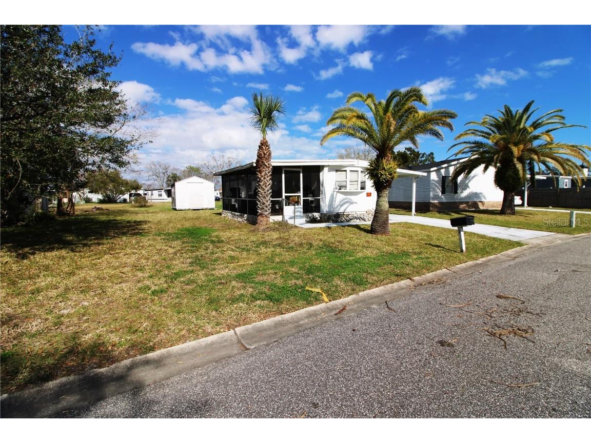 8 Applewood Circle South Daytona FL 32119 V4928454 image1