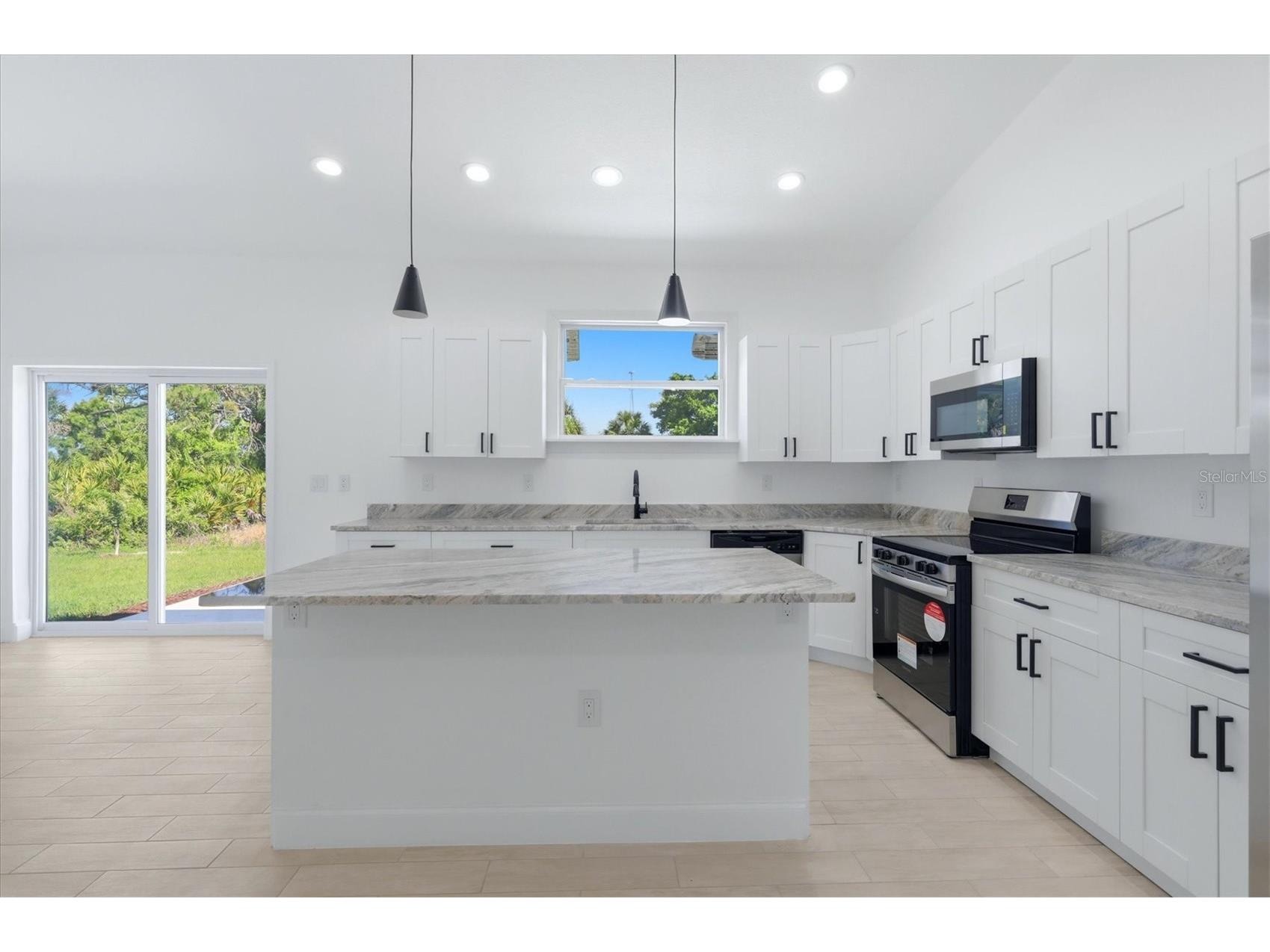 8 Bank Court Placida FL 33946 C7524728 image12