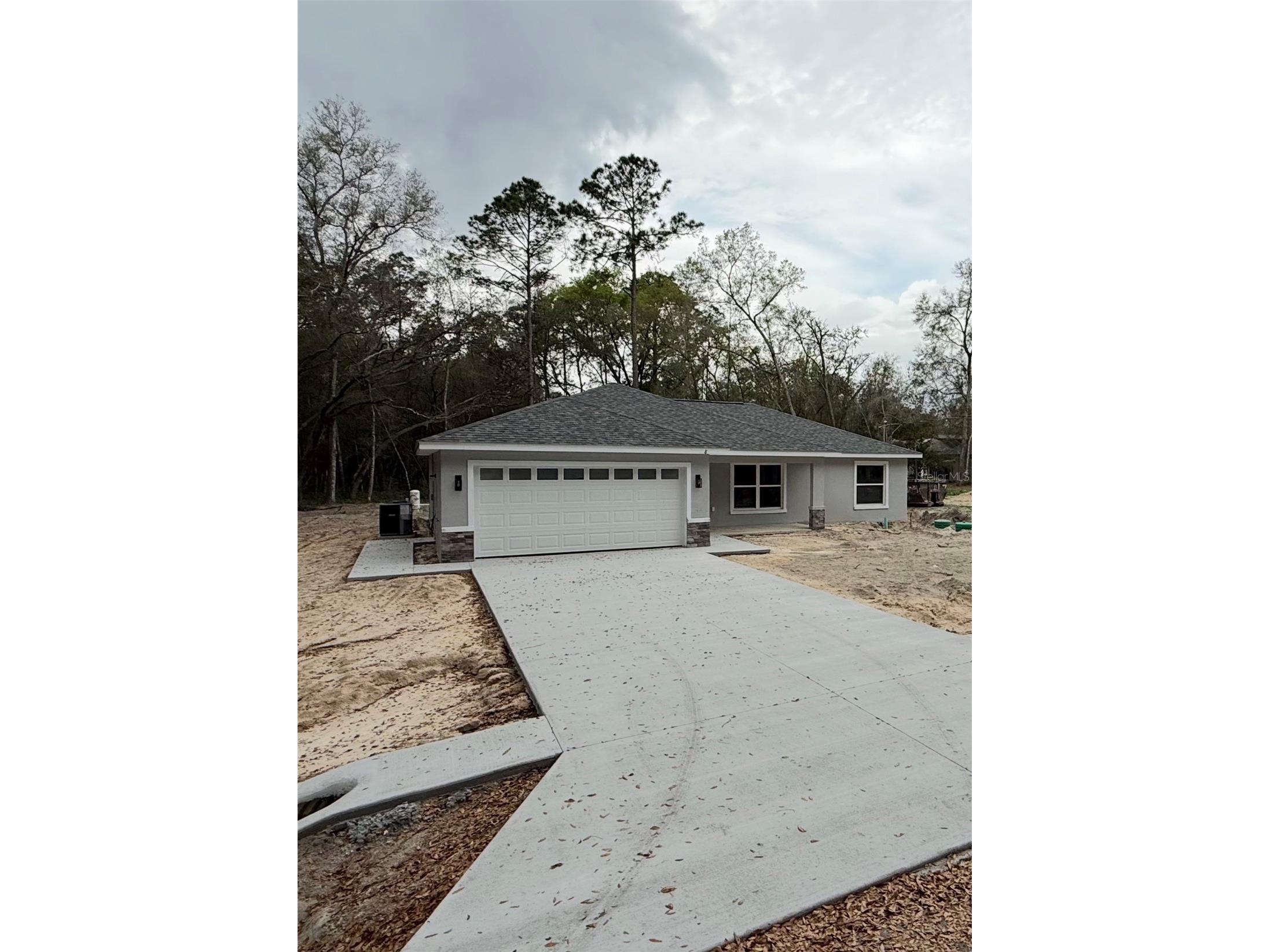 8 Bay Pass Terrace Ocklawaha FL 32179 OM720484 image1