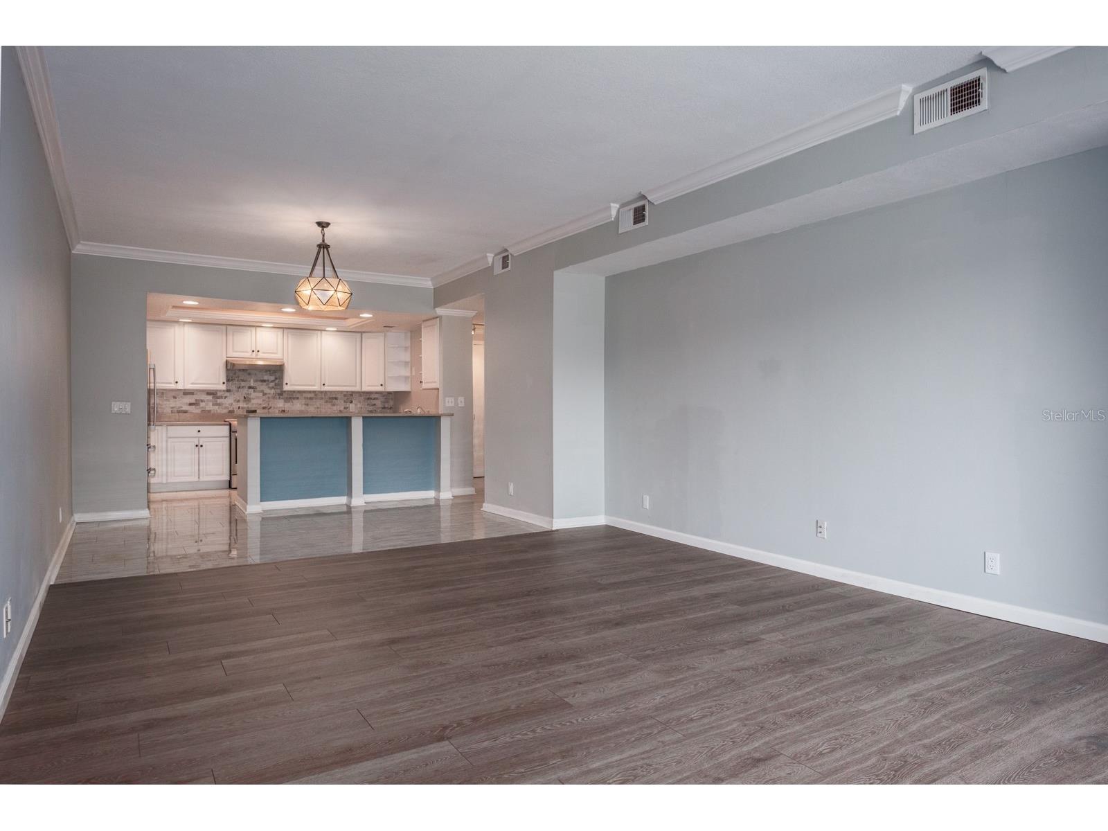 8 Belleview Boulevard #108 Belleair FL 33756 TB8478158 image12