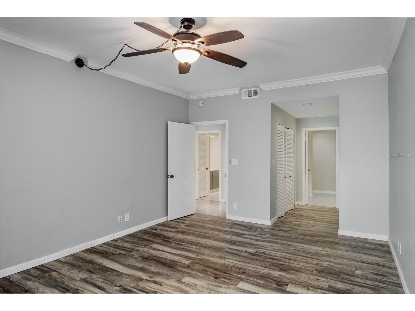 8 Belleview Boulevard #108 Belleair FL 33756 TB8478158 image33