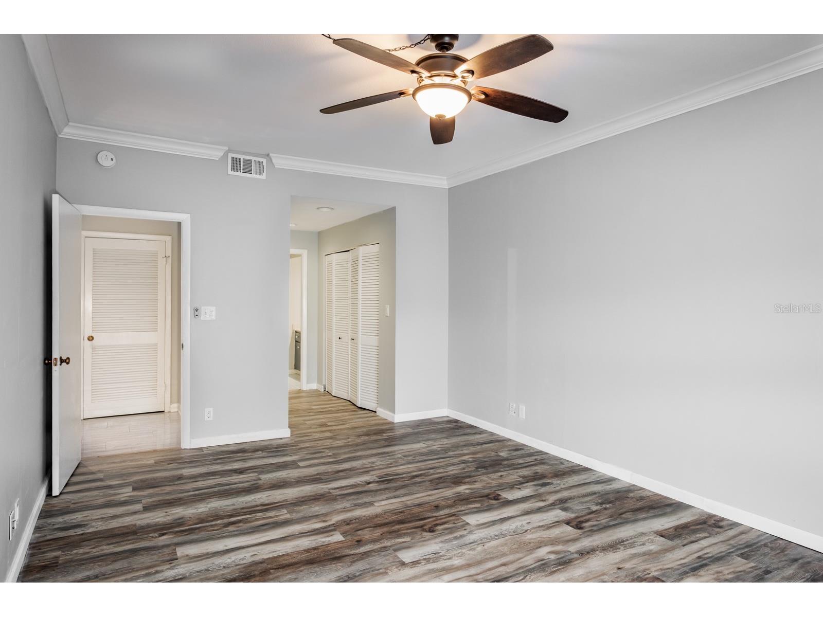 8 Belleview Boulevard #108 Belleair FL 33756 TB8478158 image34