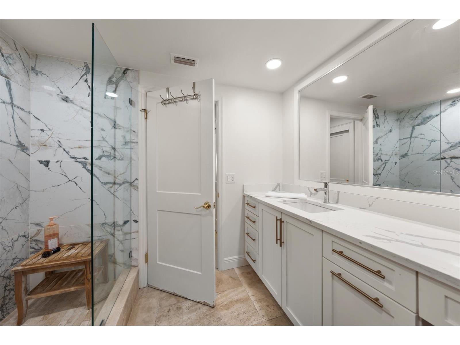 8 Belleview Boulevard #203 Belleair FL 33756 - INTRACOASTAL/CLEARWATERBAY TB8481965 image33