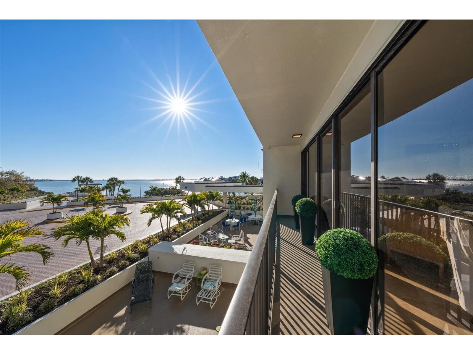 8 Belleview Boulevard #203 Belleair FL 33756 - INTRACOASTAL/CLEARWATERBAY TB8481965 image4