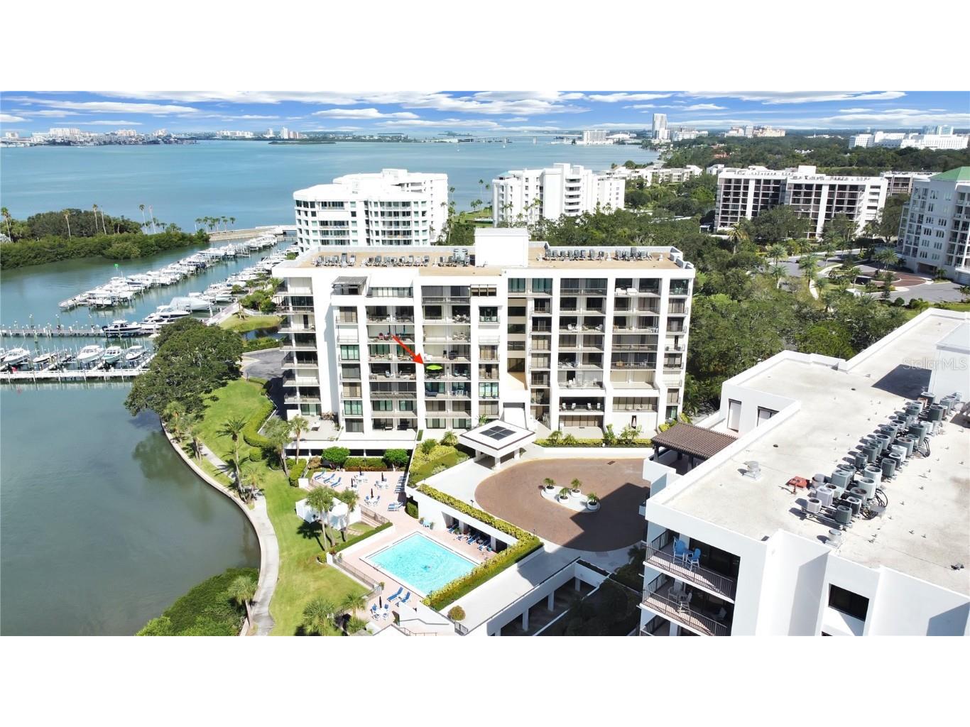 8 Belleview Boulevard #405 Belleair FL 33756 - CLEARWATER BAY T3482009 image1