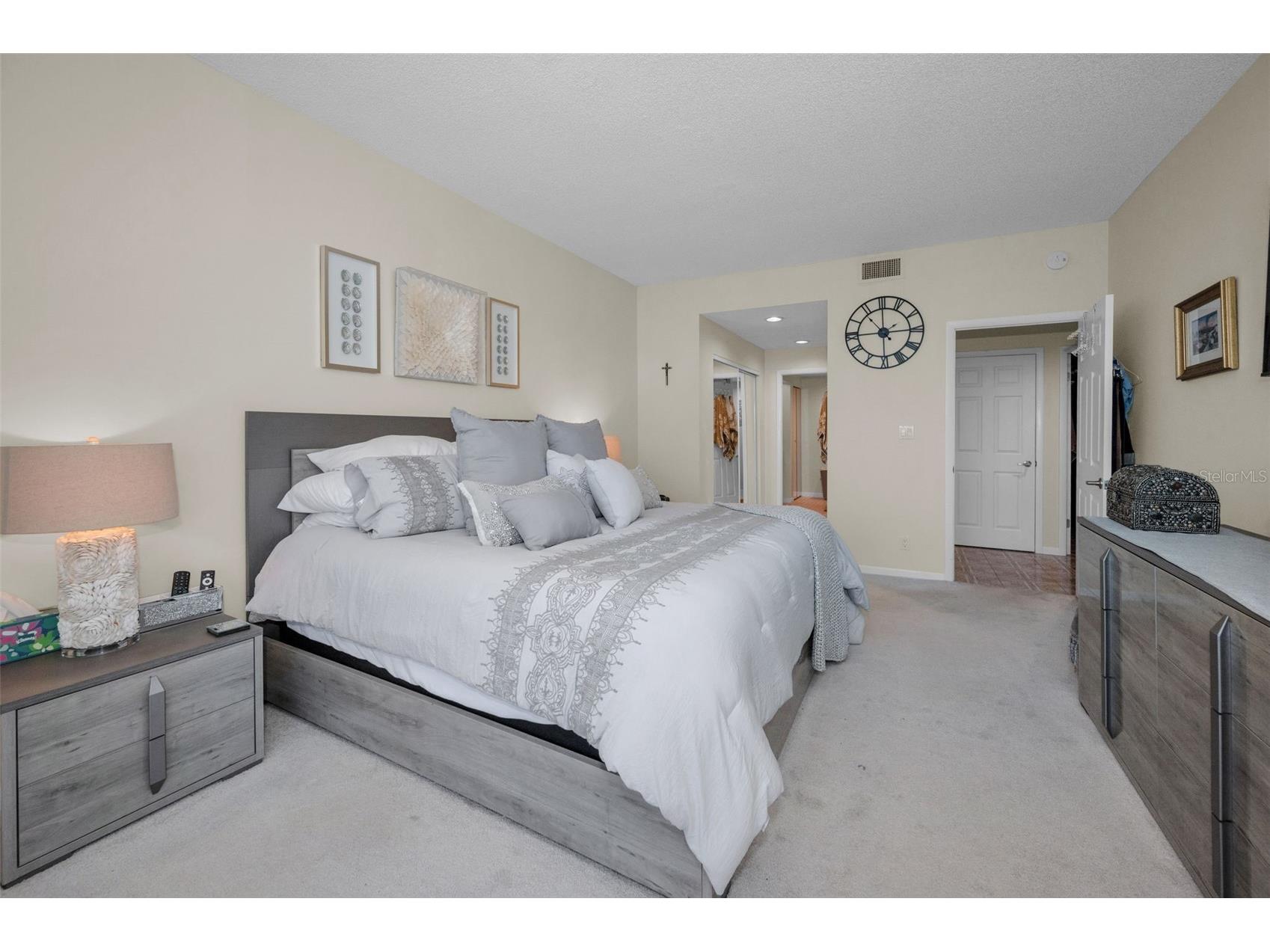 8 Belleview Boulevard #601 Belleair FL 33756 TB8420774 image19