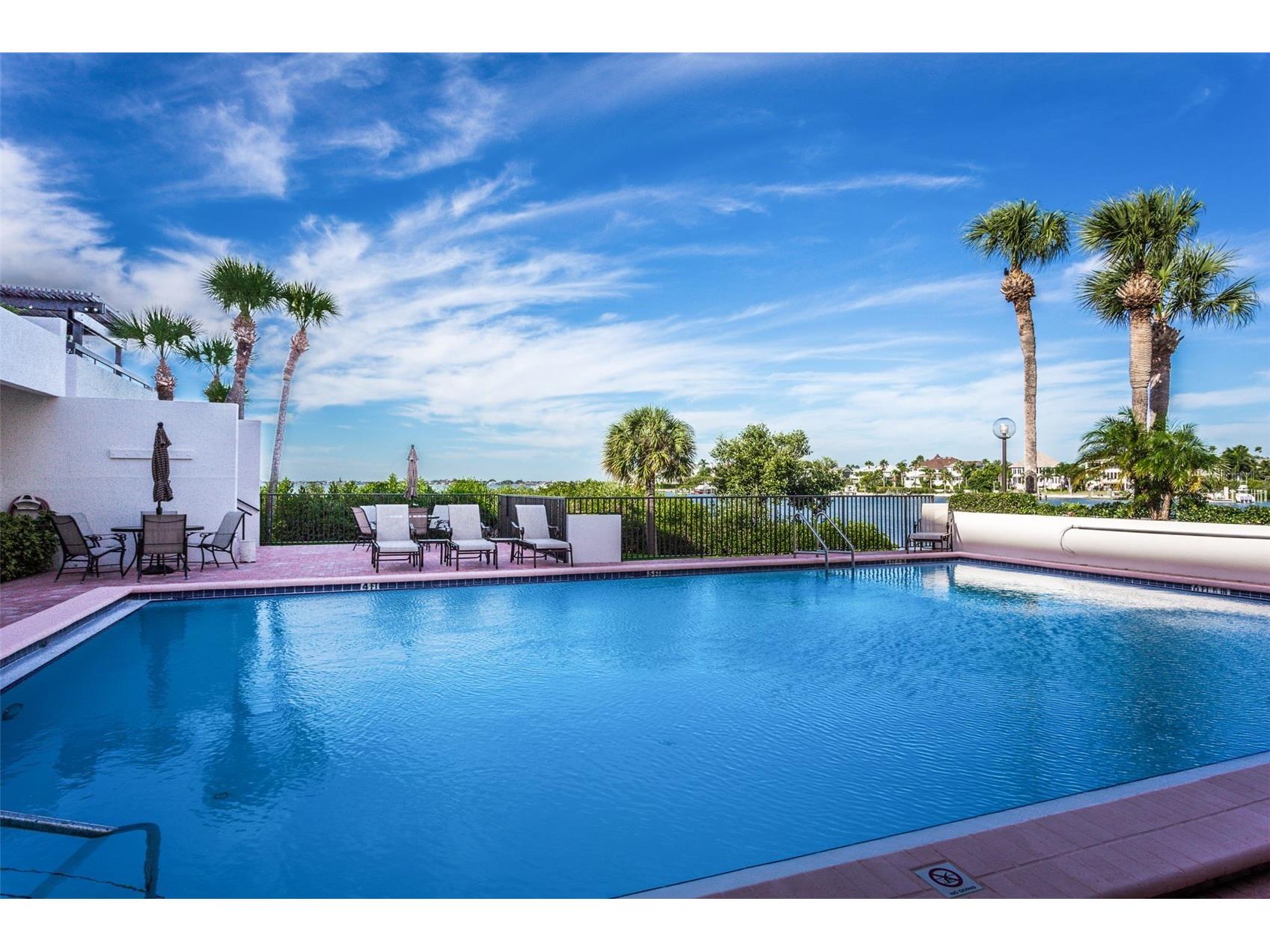 8 Belleview Boulevard #601 Belleair FL 33756 TB8420774 image56