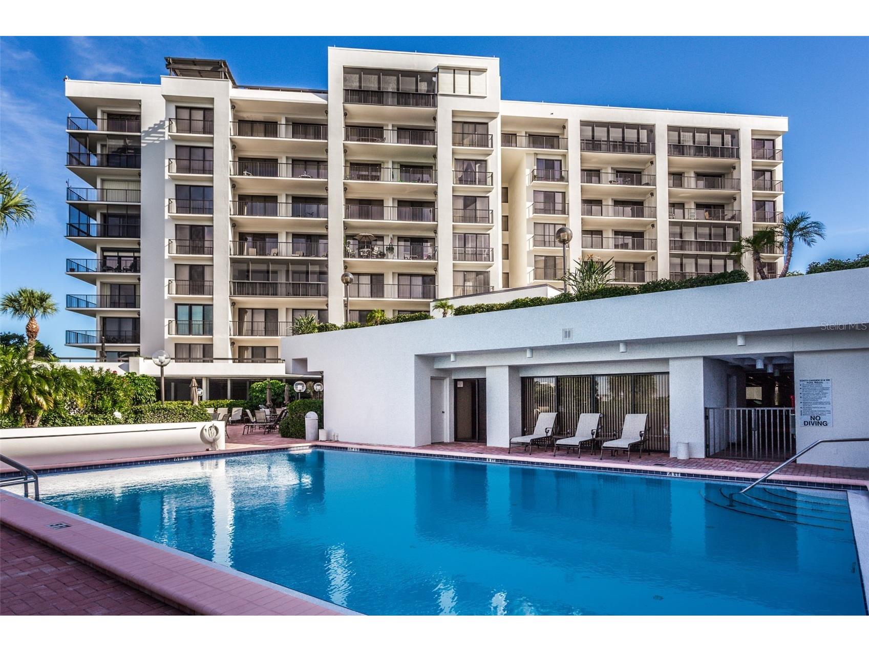 8 Belleview Boulevard #601 Belleair FL 33756 TB8420774 image57