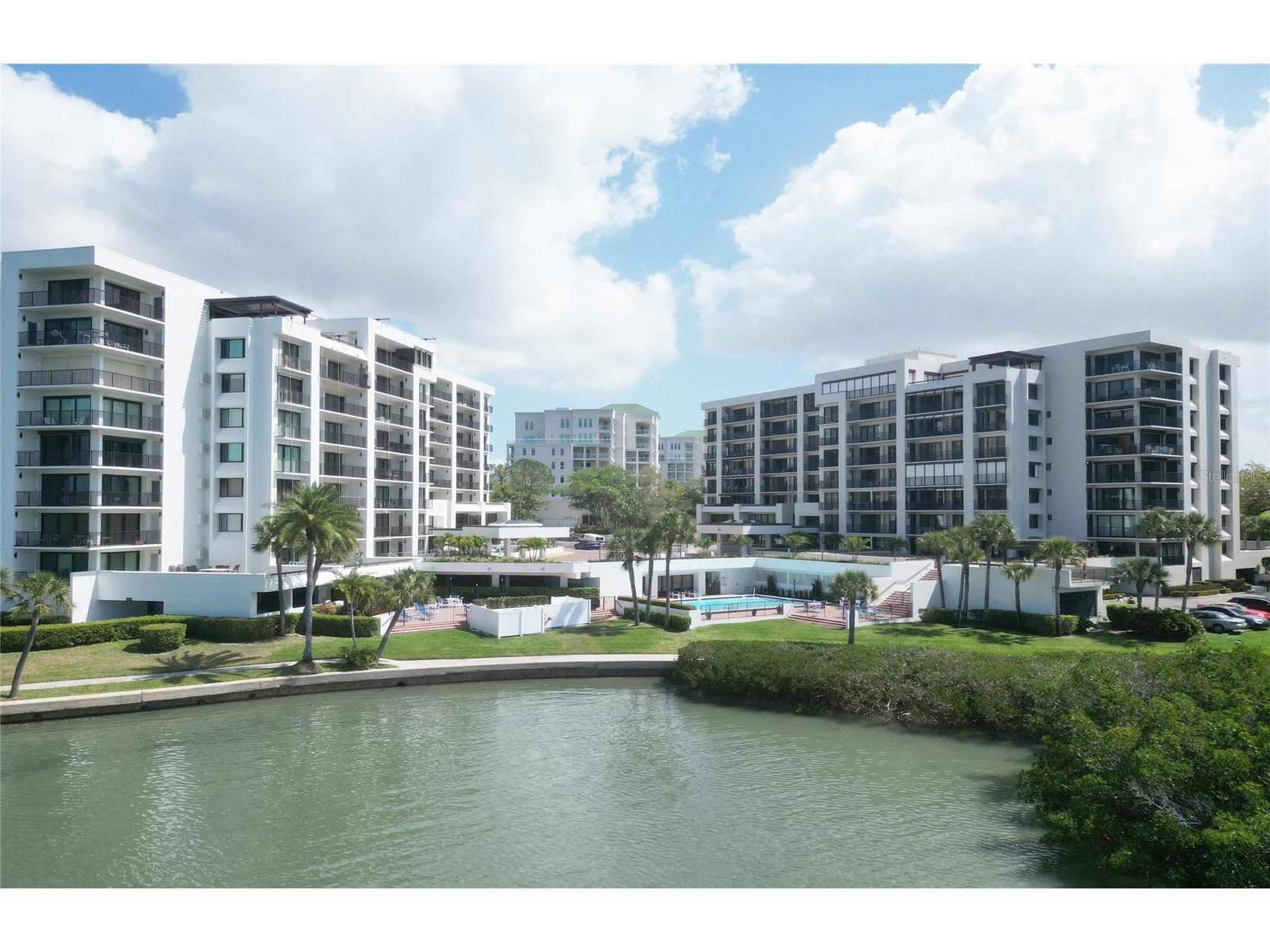 8 Belleview Boulevard #702 Belleair FL 33756 - BAY INTERCOASTAL TB8466591 image3
