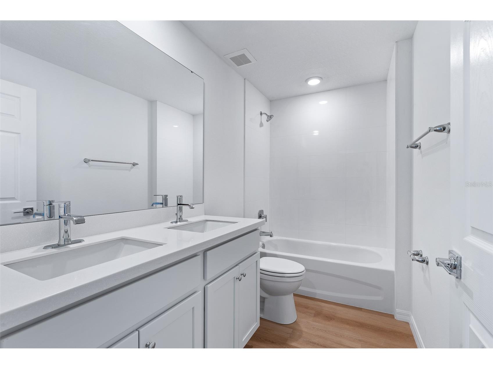 8 Bird Tree Place Palm Coast FL 32137 TB8468662 image15