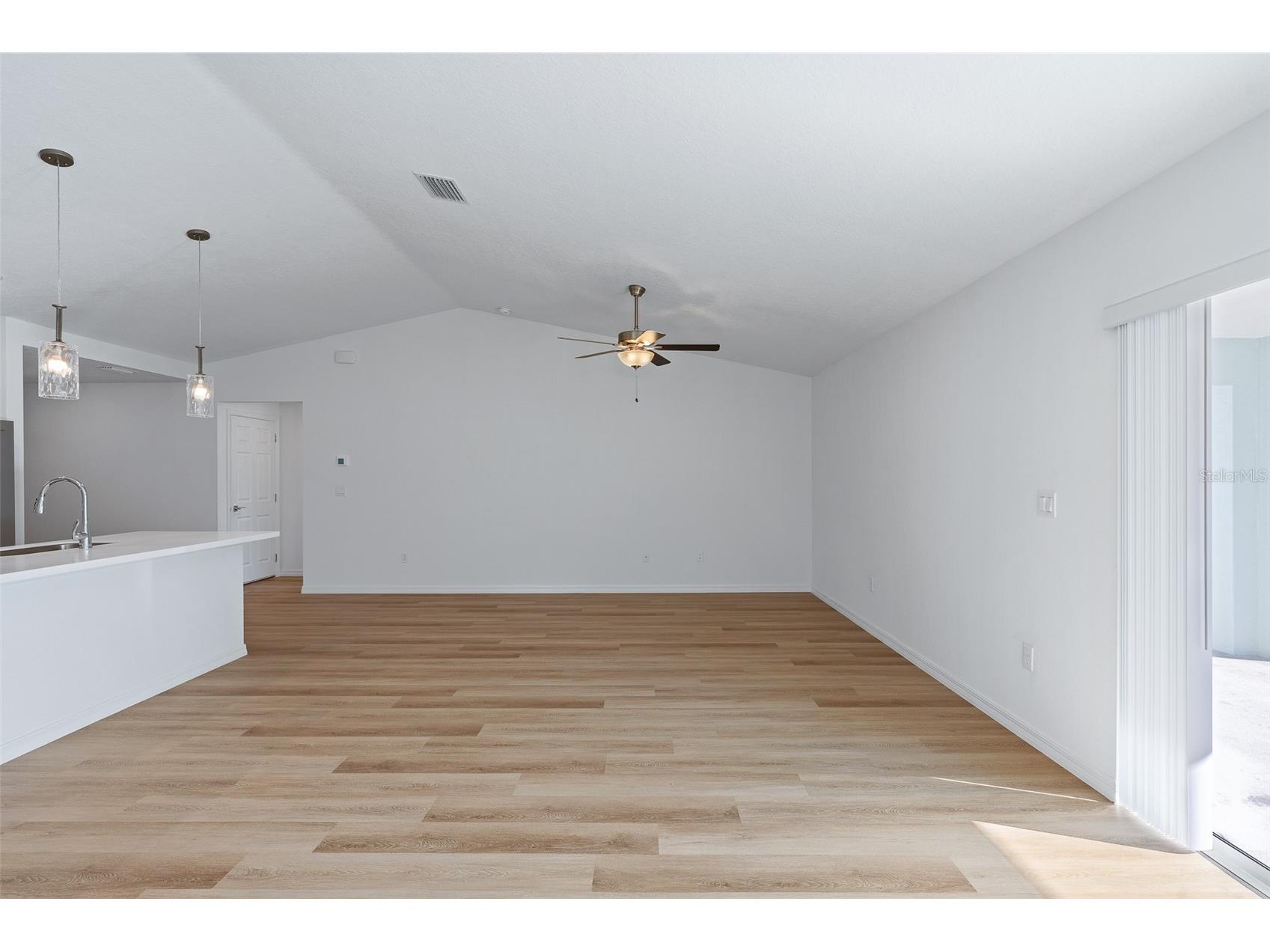 8 Bird Tree Place Palm Coast FL 32137 TB8468662 image59