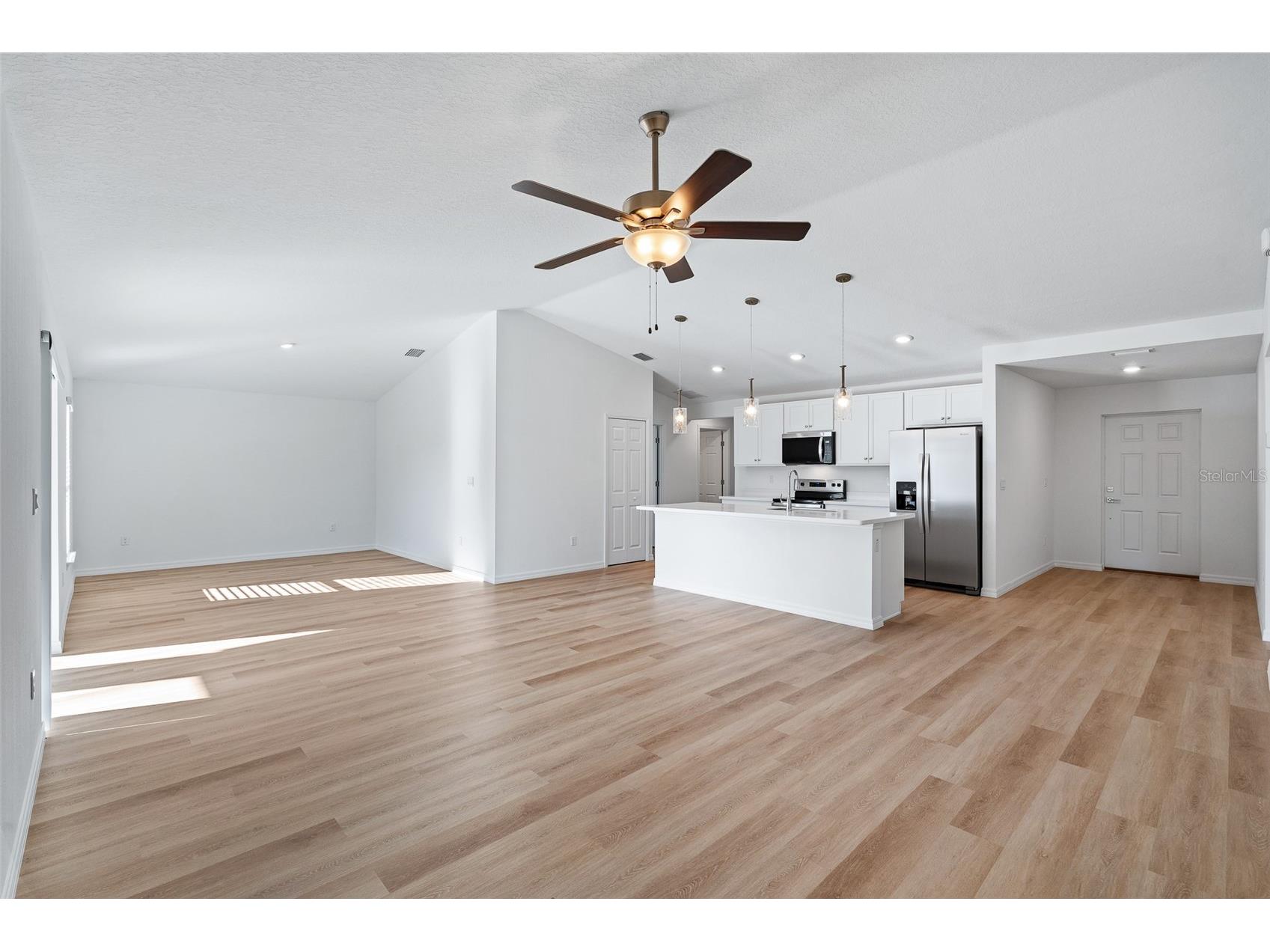 8 Bird Tree Place Palm Coast FL 32137 TB8468662 image61