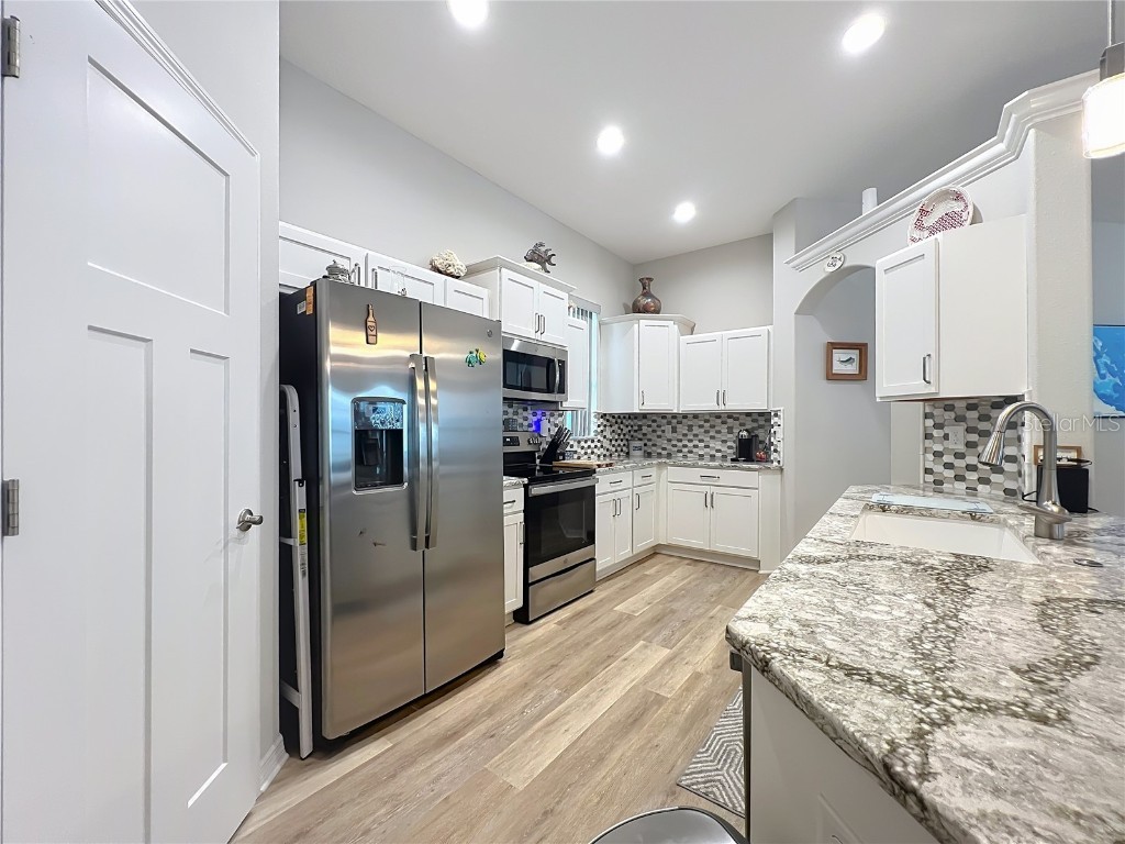 8 Deer Court #15 Homosassa FL 34446 TB8437262 image15