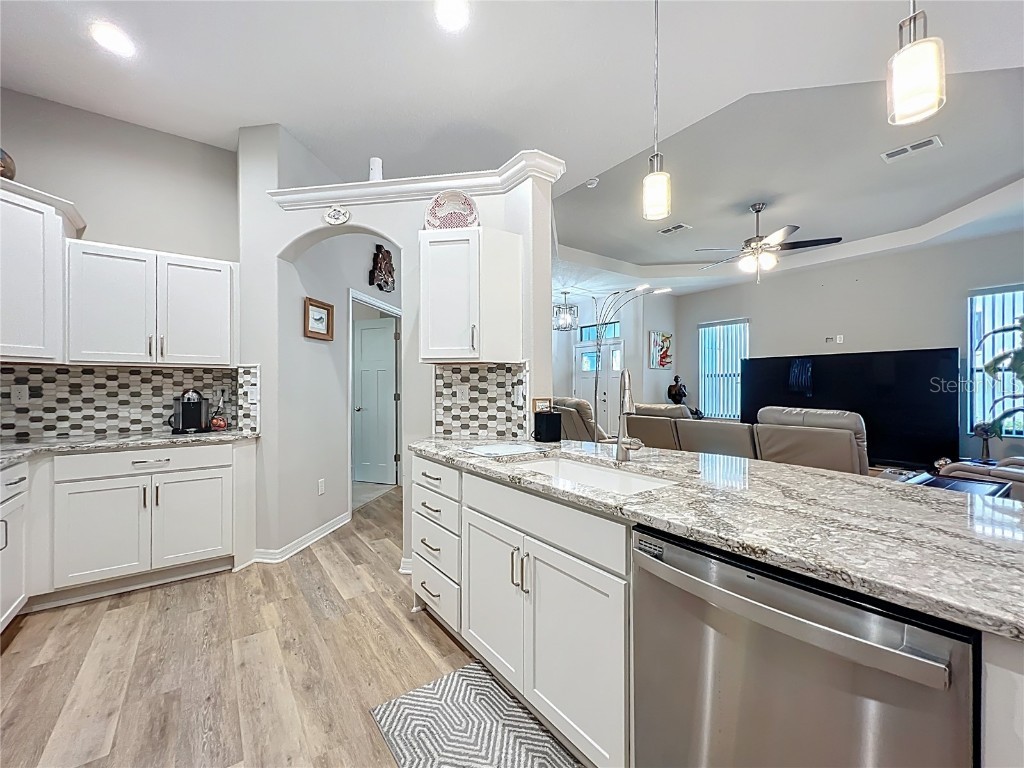 8 Deer Court #15 Homosassa FL 34446 TB8437262 image16