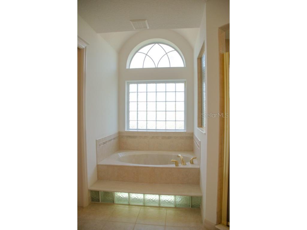 8 Eastland Lane Palm Coast FL 32164 FC312969 image46