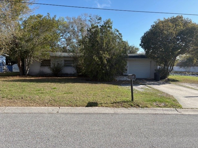 8 Flamevine Lane Debary FL 32713 V4947762 image1