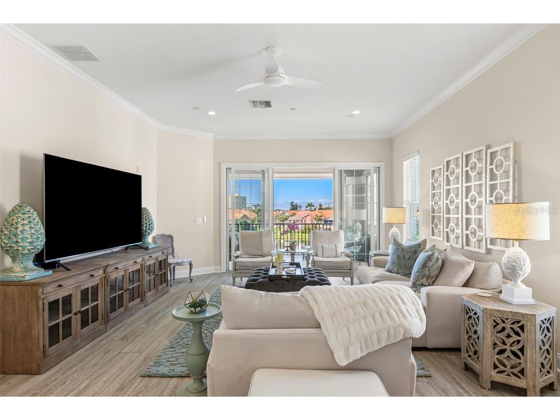 8 Franklin Court S #53D Saint Petersburg FL 33711 TB8443824 image12