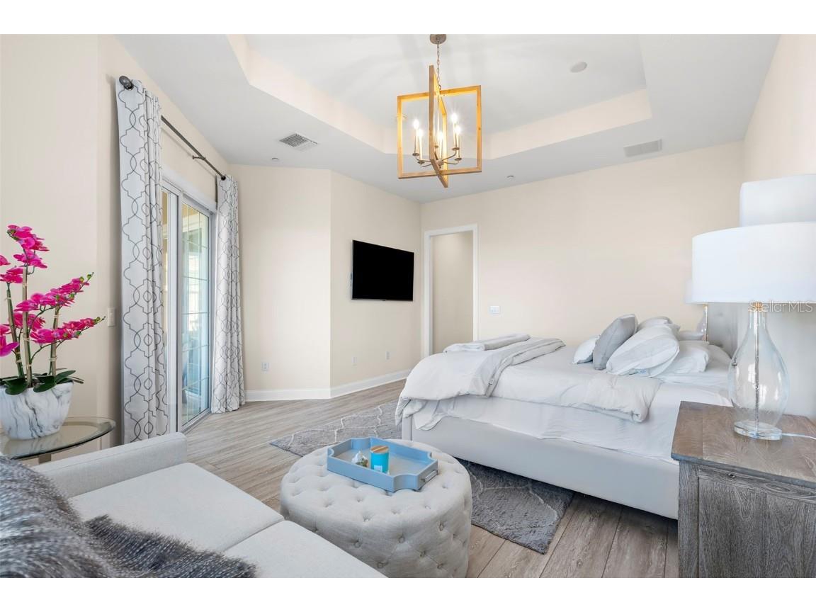 8 Franklin Court S #53D Saint Petersburg FL 33711 TB8443824 image25