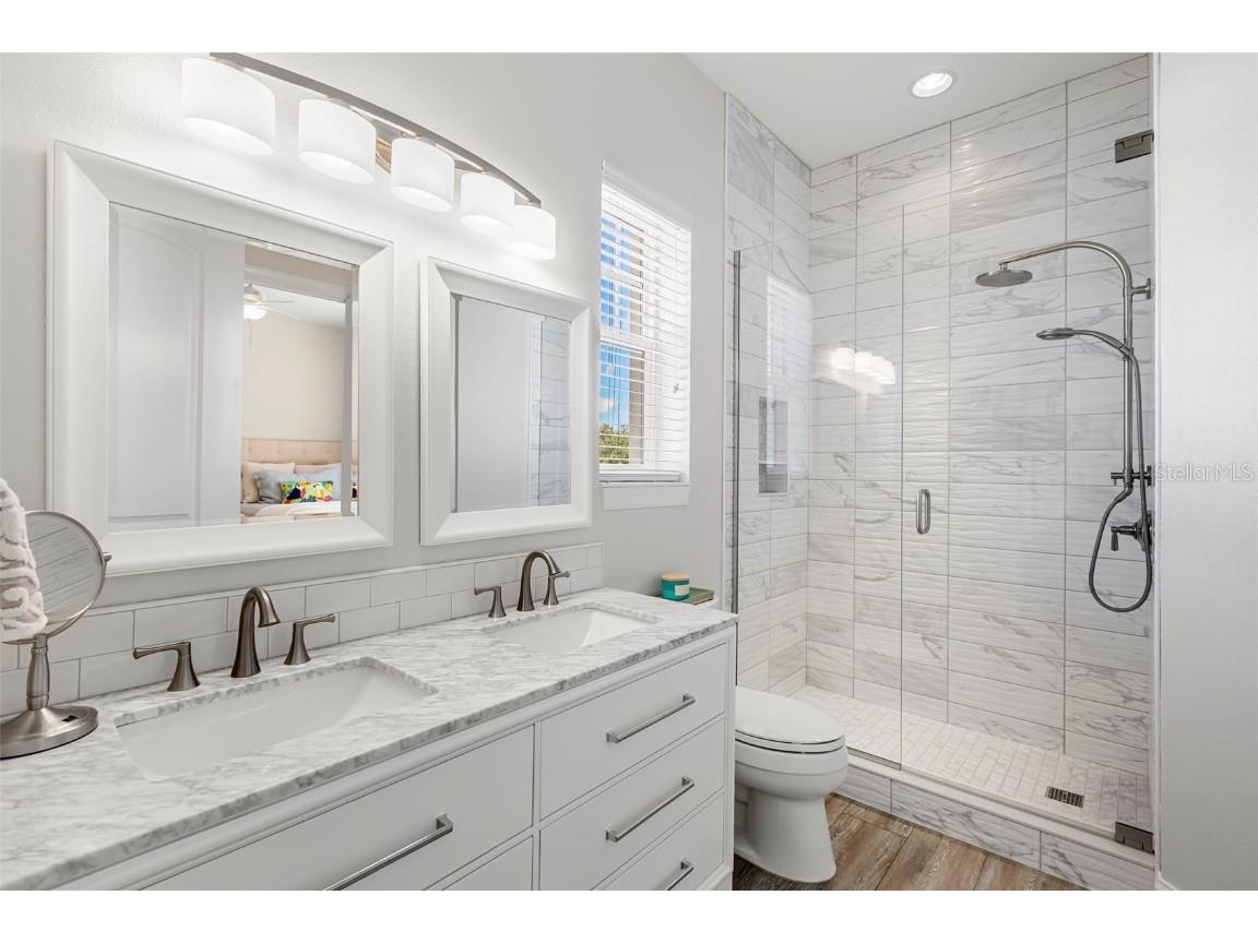 8 Franklin Court S #53D Saint Petersburg FL 33711 TB8443824 image29