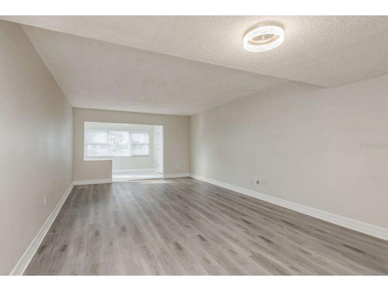 8 Glencoe Place #104 Dunedin FL 34698 TB8485361 image16
