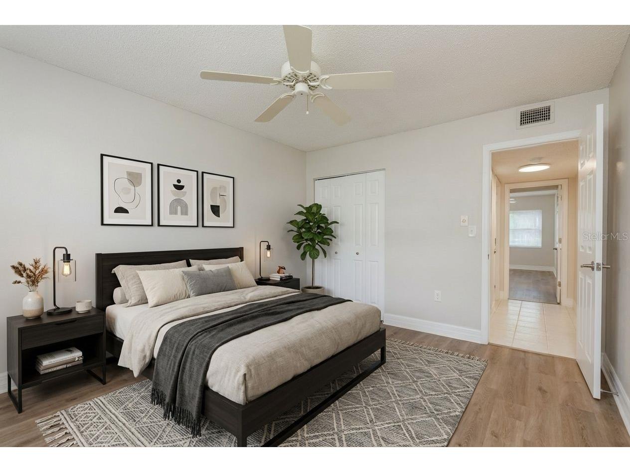 8 Glencoe Place #104 Dunedin FL 34698 TB8485361 image3