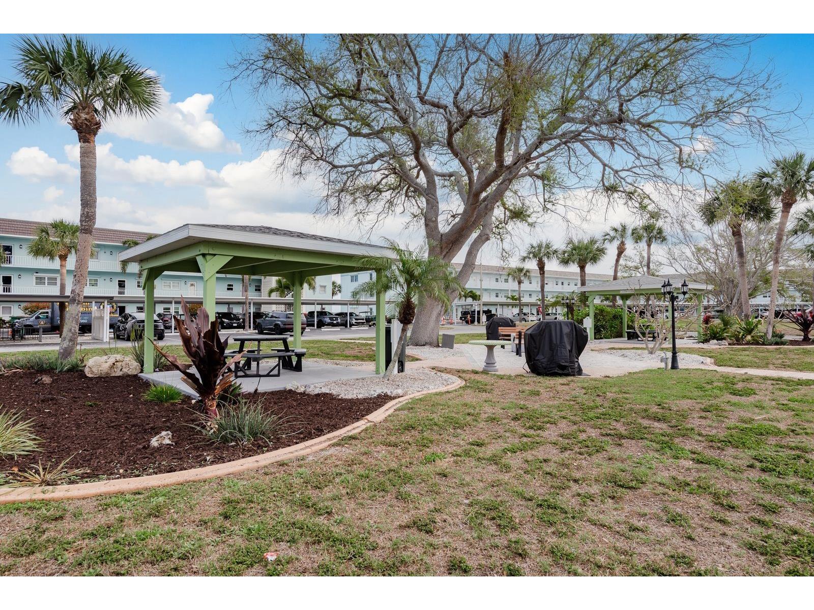 8 Glencoe Place #104 Dunedin FL 34698 TB8485361 image34