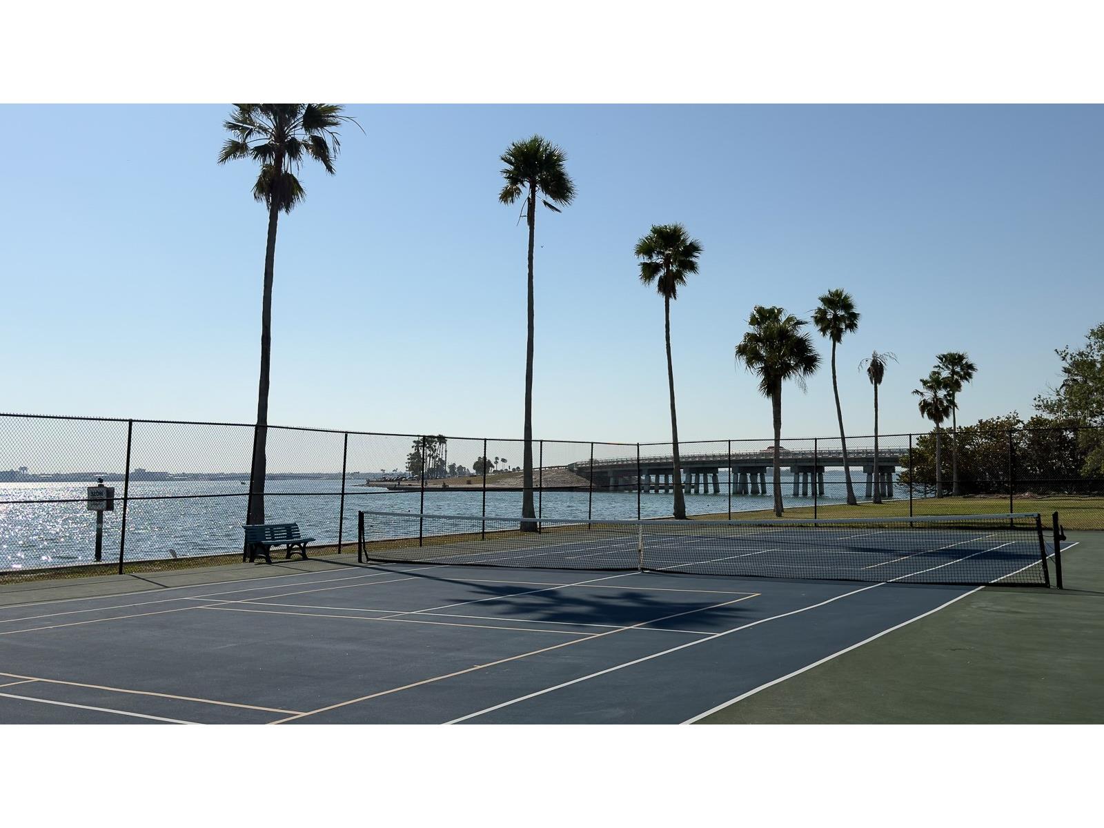 8 Glencoe Place #104 Dunedin FL 34698 TB8485361 image43