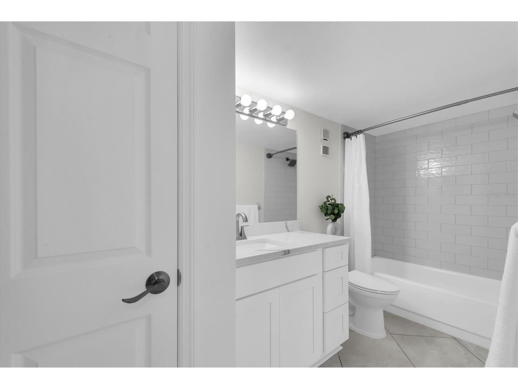 8 Glencoe Place #105 Dunedin FL 34698 W7883444 image16