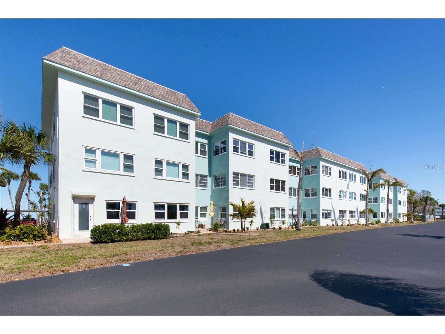 8 Glencoe Place #105 Dunedin FL 34698 W7883444 image43