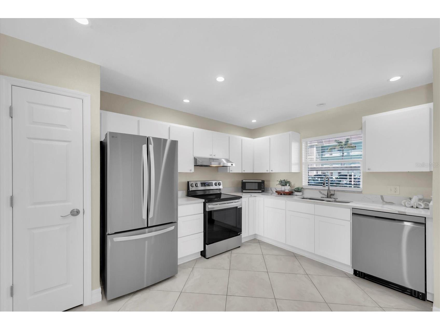 8 Glencoe Place #105 Dunedin FL 34698 W7883444 image8