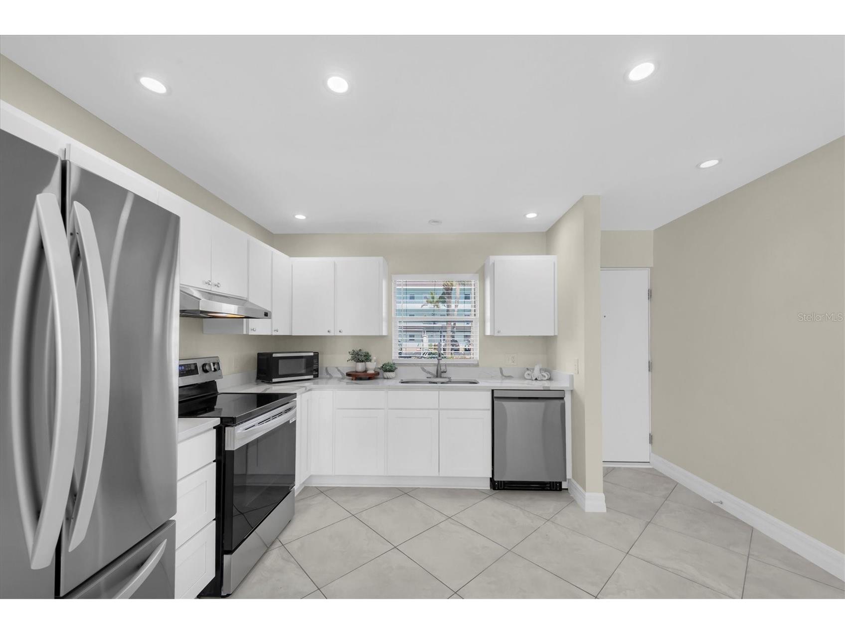 8 Glencoe Place #105 Dunedin FL 34698 W7883444 image9