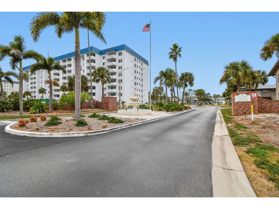 8 Glencoe Place #107 Dunedin FL 34698 TB8447757 image43