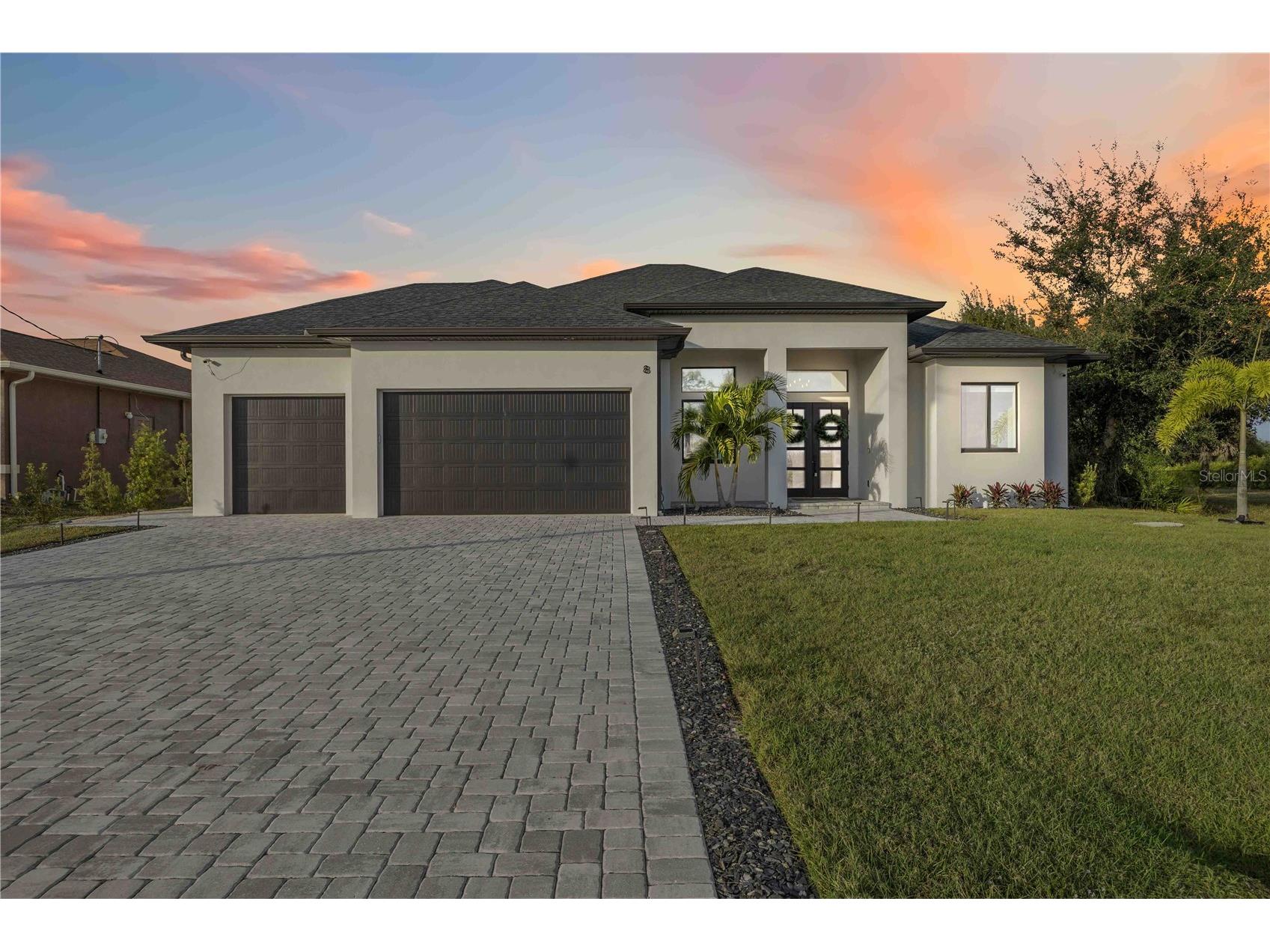 8 Idle Court Placida FL 33946 A4675585 image1