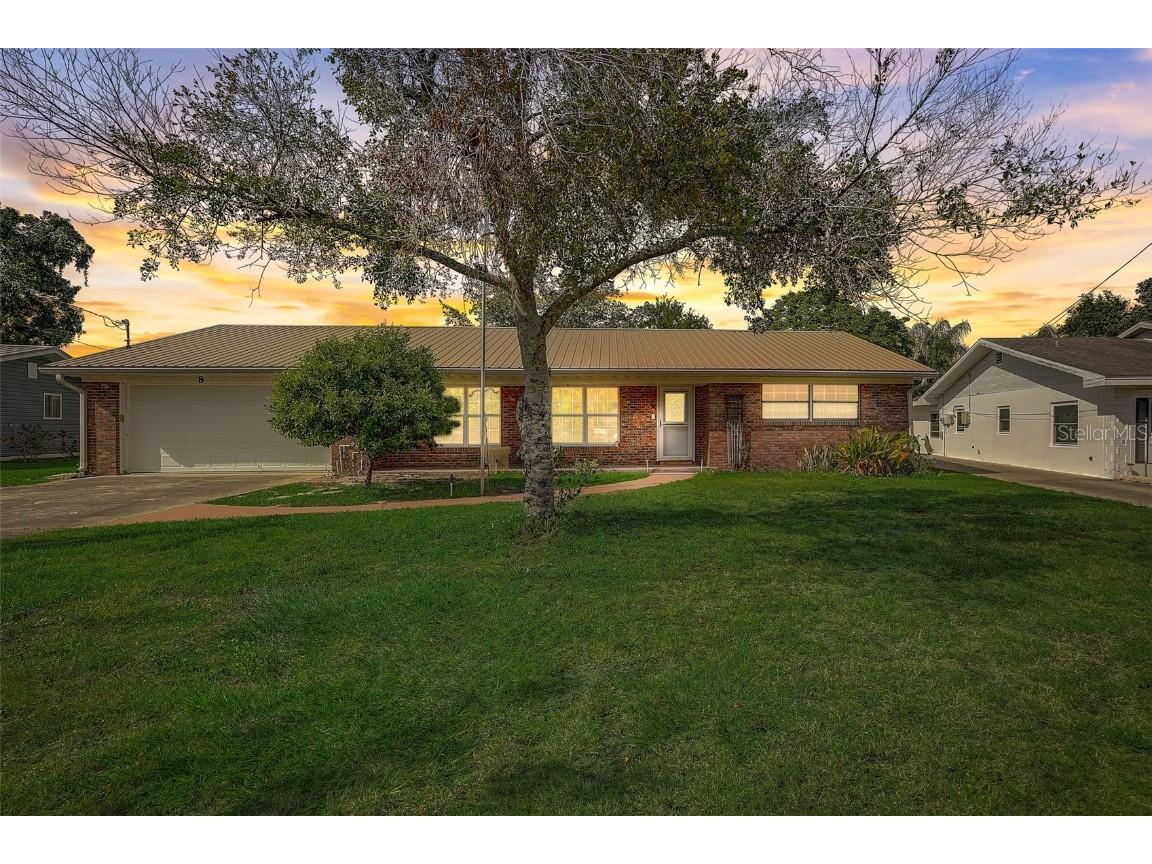 8 Lonesome Pine Trail Yalaha FL 34797 O6198347 image1