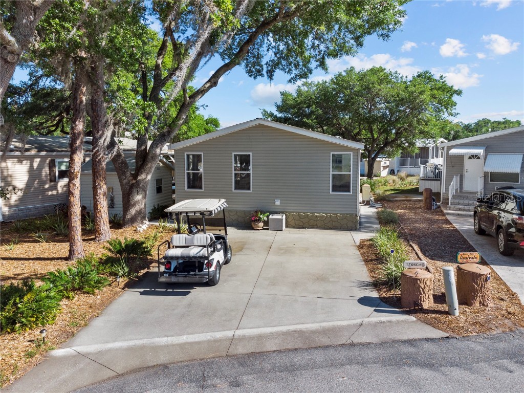 8 Night Owl Circle Lake Wales FL 33853 P4925067 image1