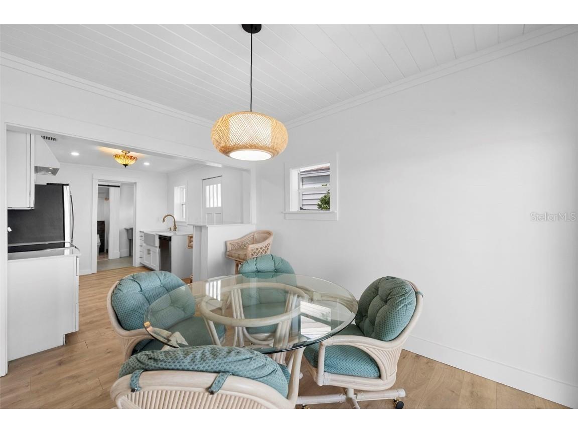 8 Parkview Street Bradenton FL 34208 - MANATEE RIVER C7515860 image11